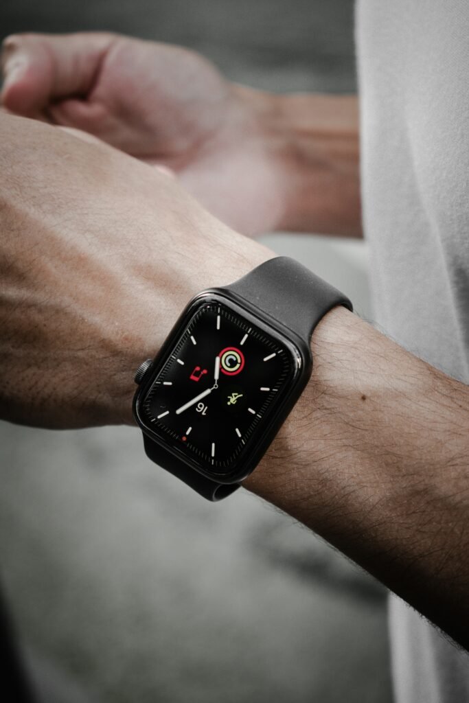 Relojes inteligentes económicos 2024: comparativa de mejores smartwatches por menos de 100 euros